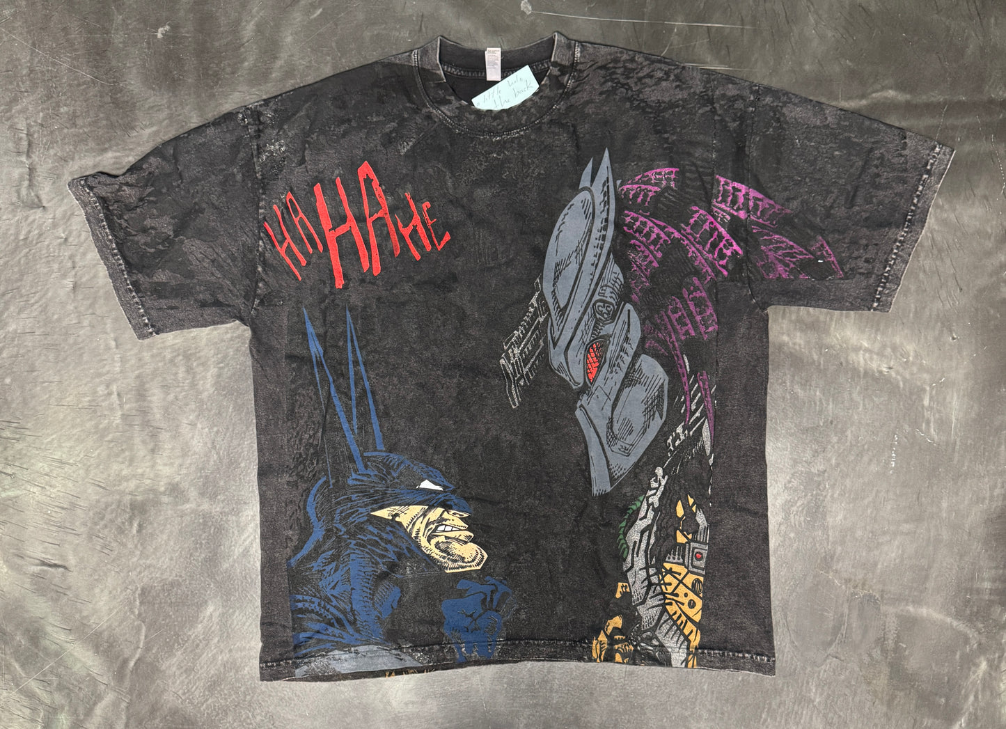 (Black Friday) (Imperfections) Faded - XL- Batman vs Predator