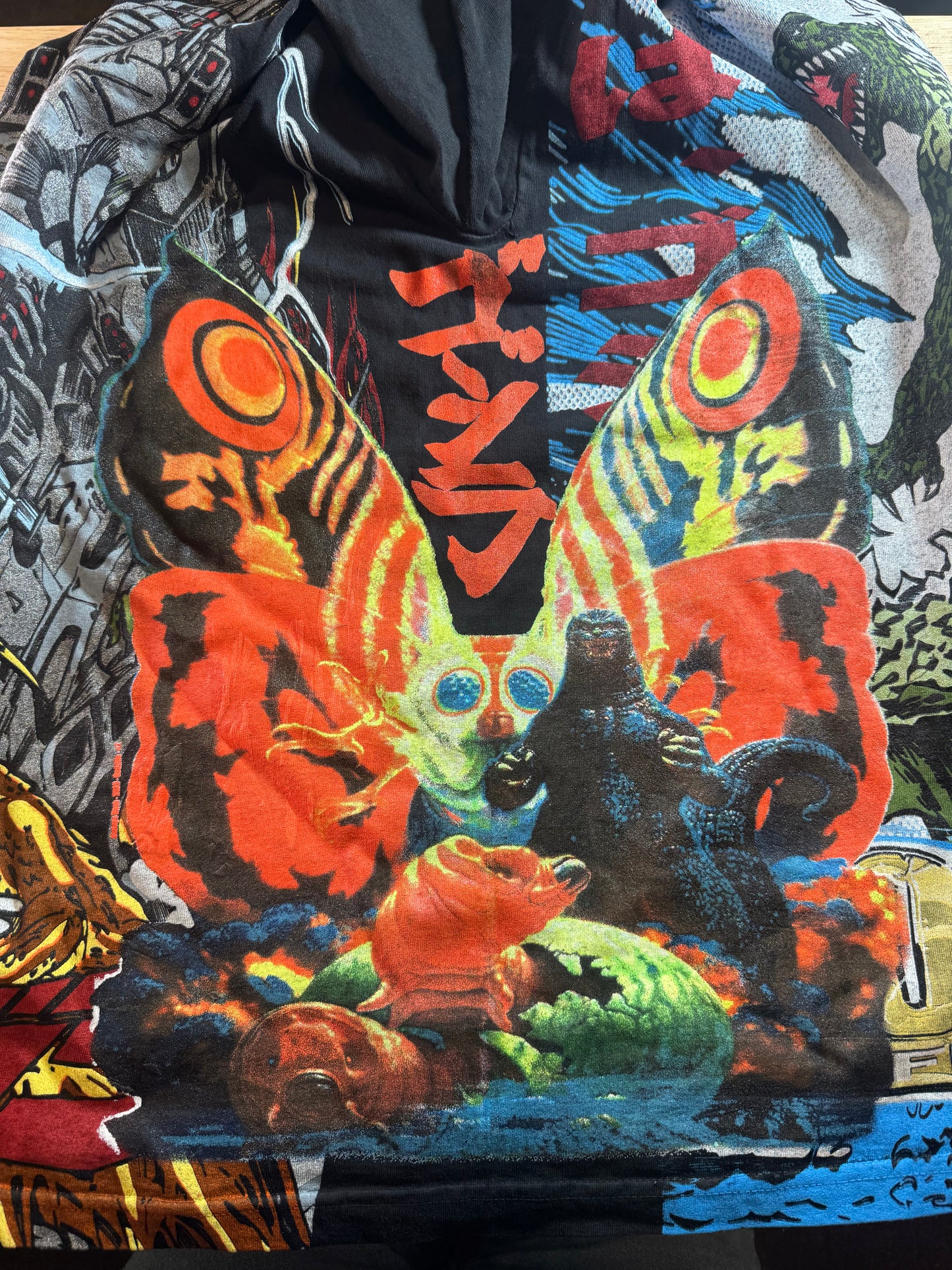 Acid Wash - MechaGodzilla Front - Final Wars Back - Godzilla vs Mothra Sides