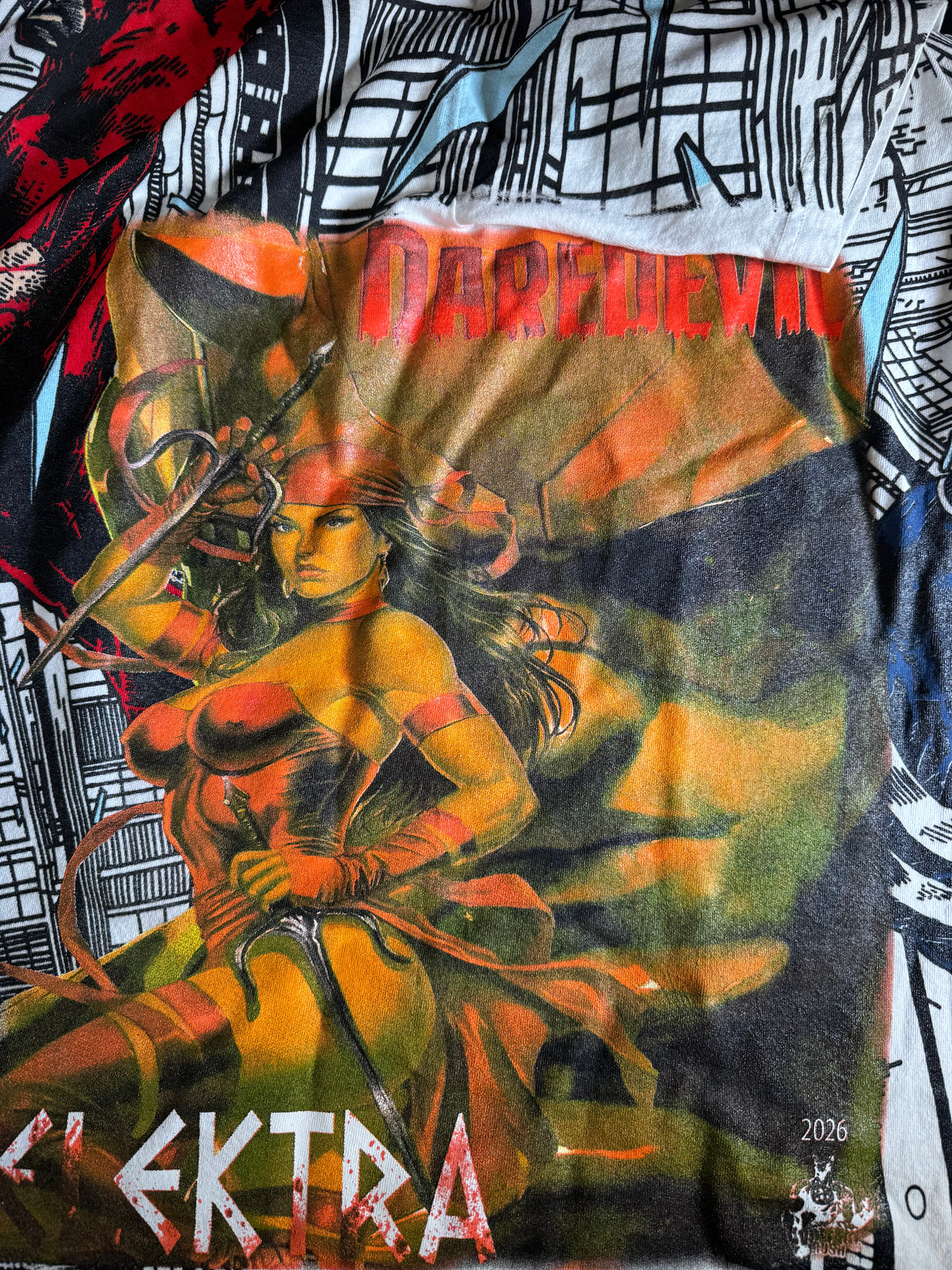 White - Daredevil VS Bullseye Front and Back - Elektra Sides
