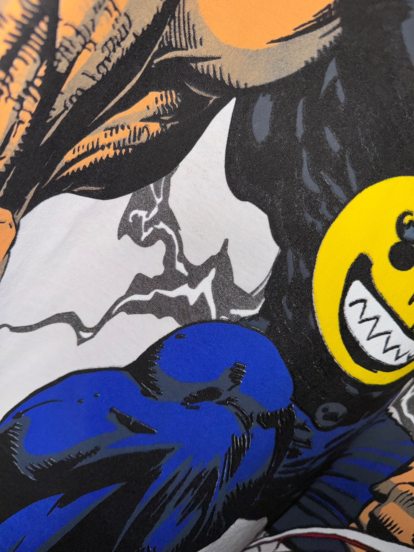 White- Berserker Smile Wolverine front & Back Big head Wolverine