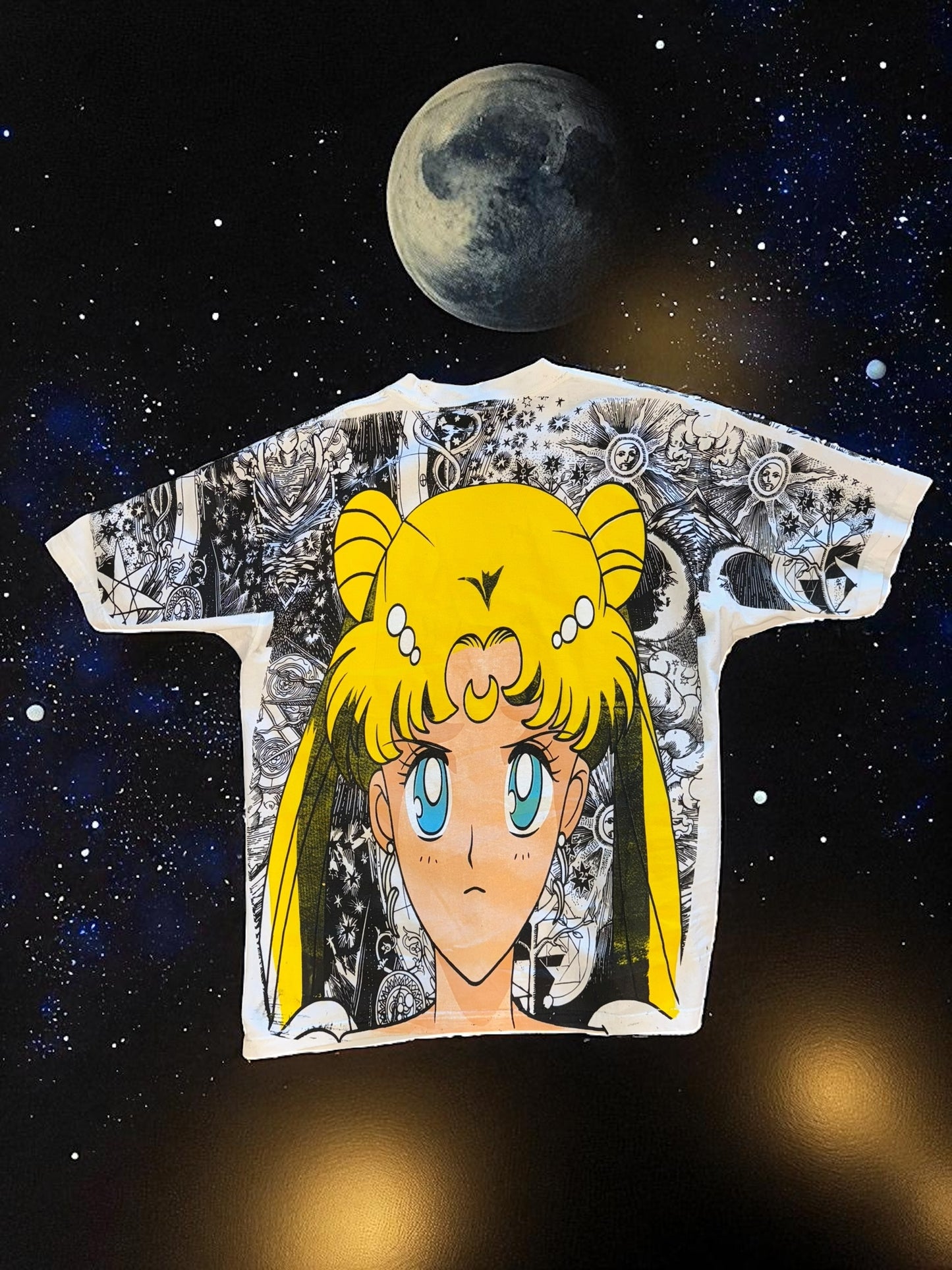 White Sailor MOON - MEGA Print