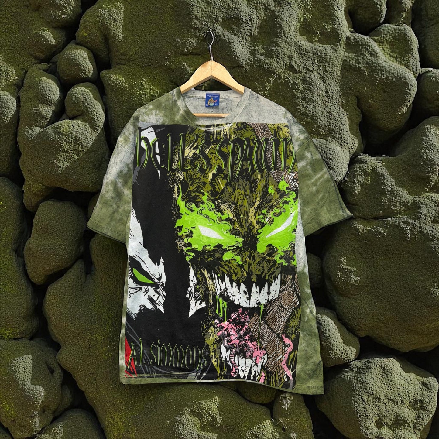 Green Tie Dye - Big face & Spawn Rocks! Back
