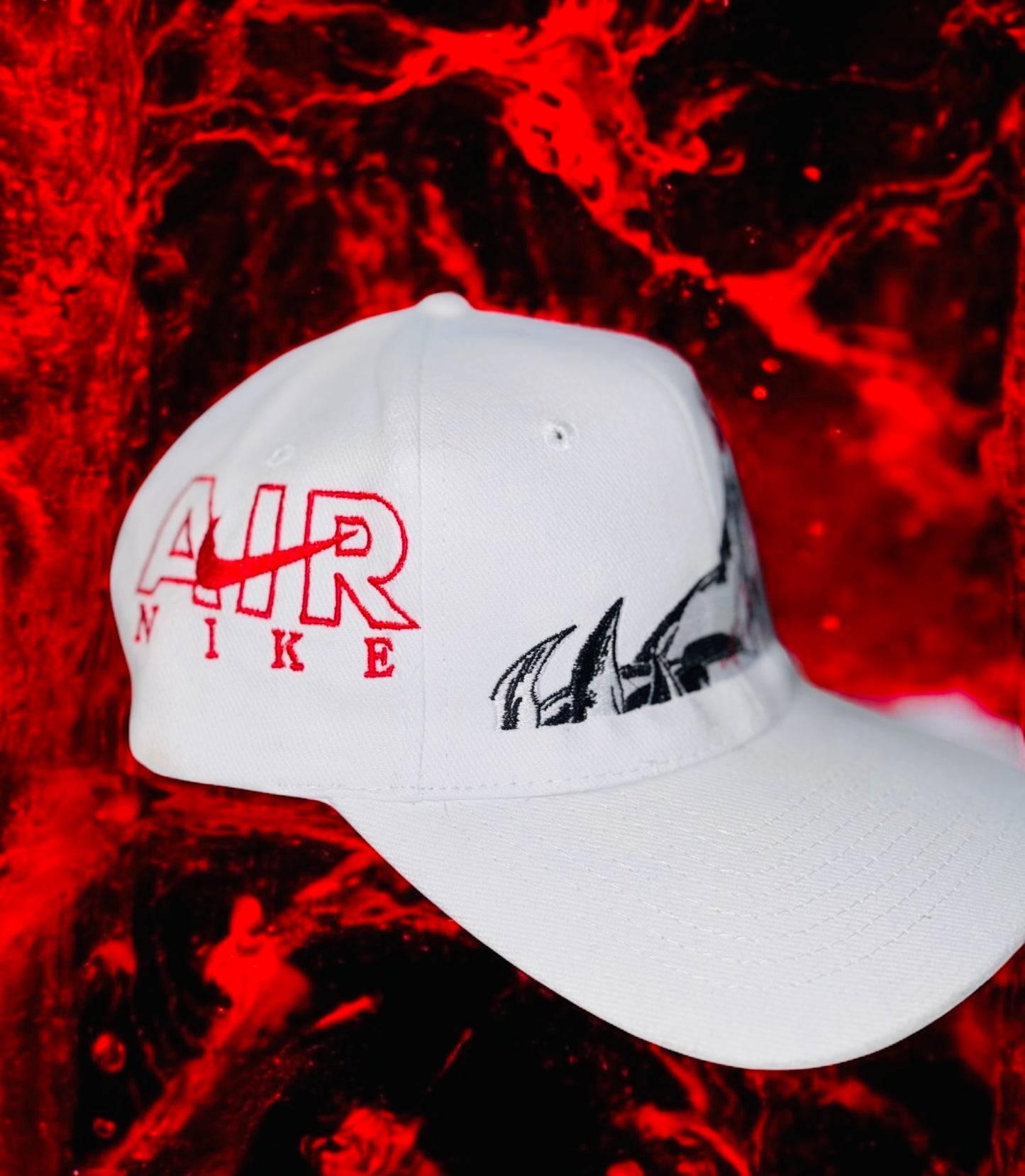 White Wool Vintage - Anti Venom Hat