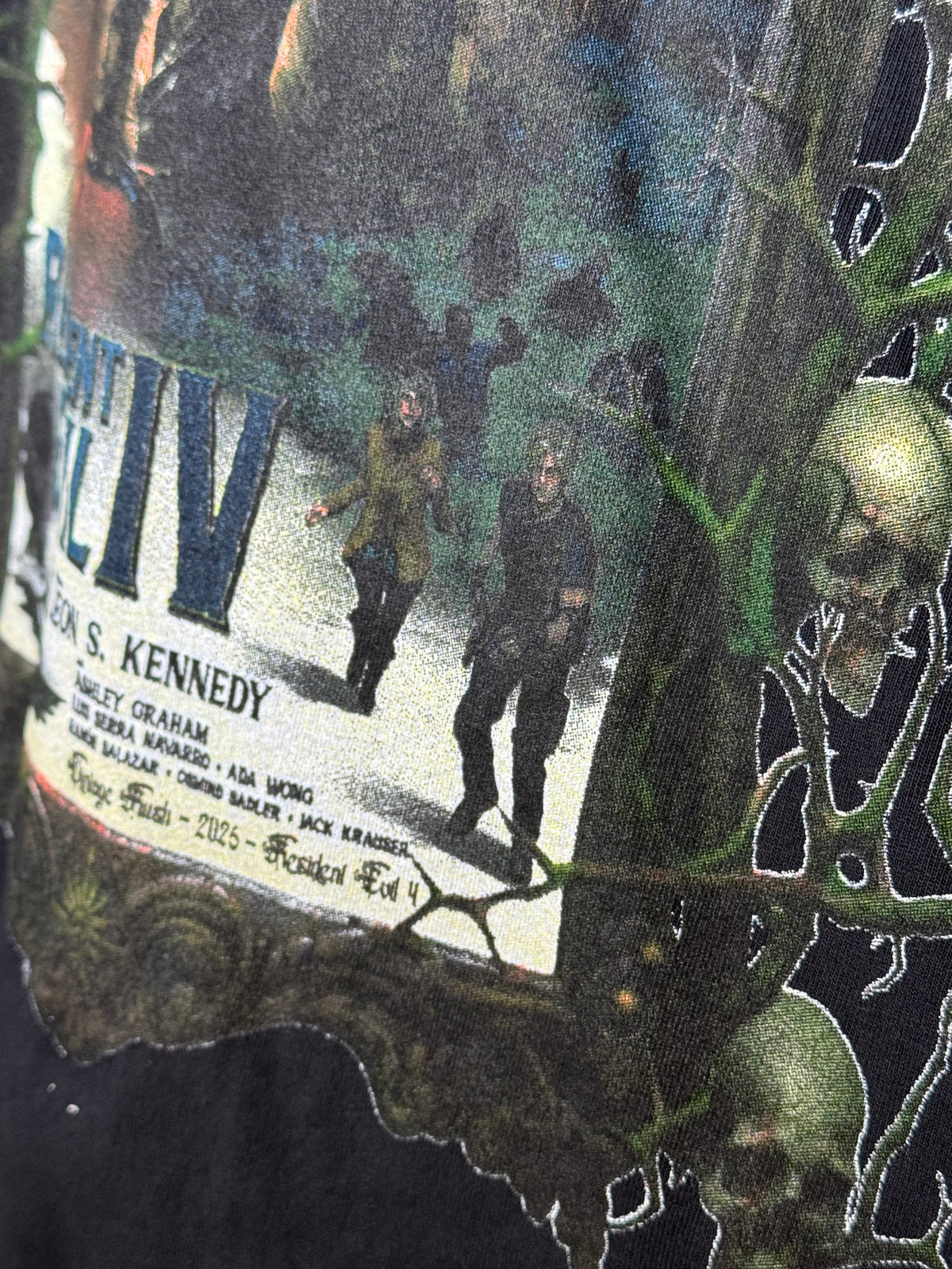 Black - Resident Evil IV - Shirt