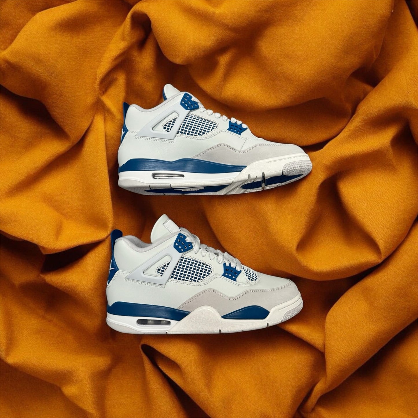 AIR JORDAN 4 RETRO