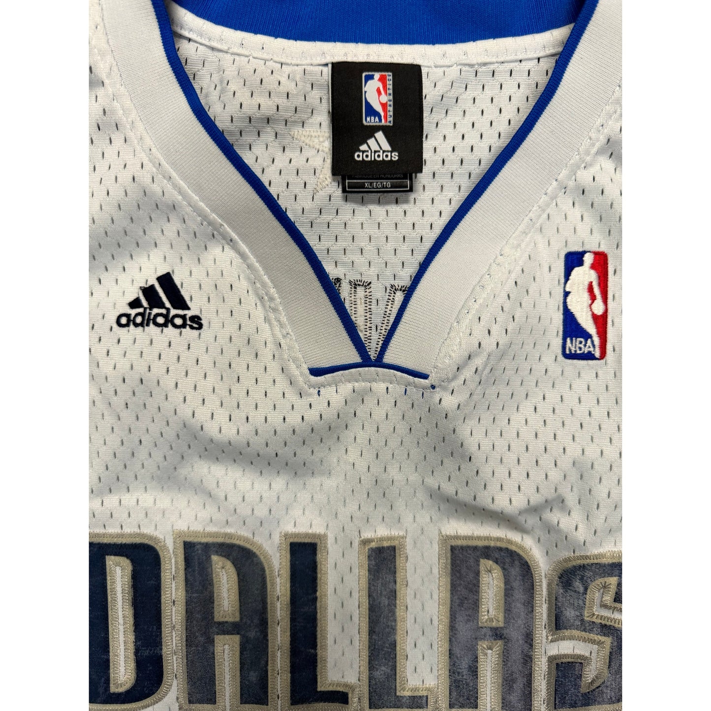 Adidas Mens Size XL NBA Dirk Nowitzki #41 Dallas Mavericks Stitched Jersey