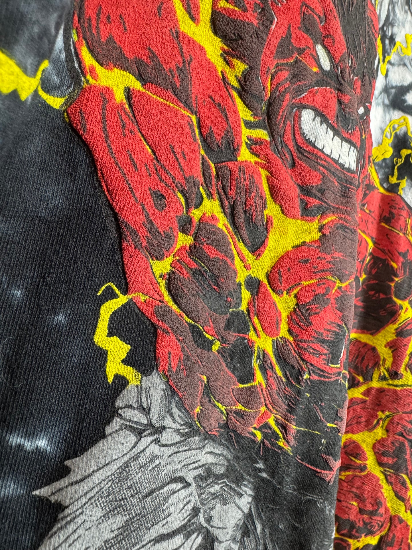Black Tie Dye - Red Hulk