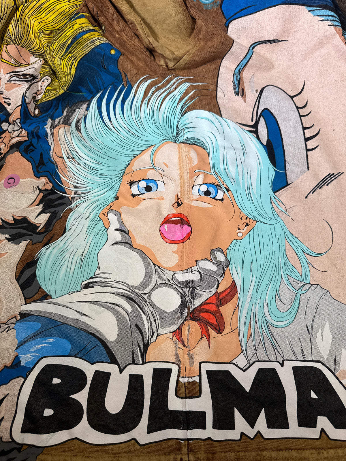 Distress Tan - Bulma 360 Shirt - Android 18 Back