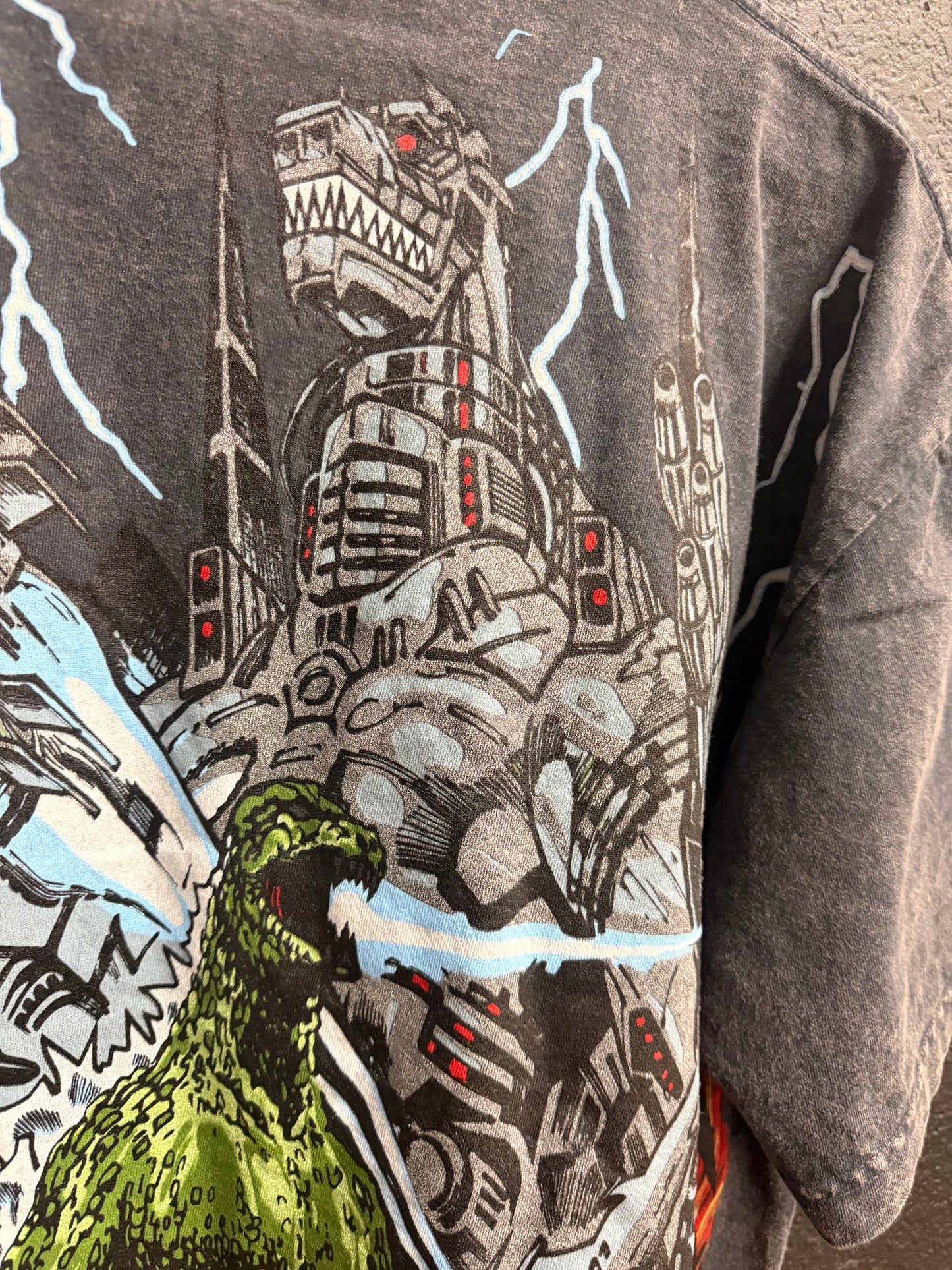 Black  - Mechagodzilla Trio Front & Godzilla Final Wars Back