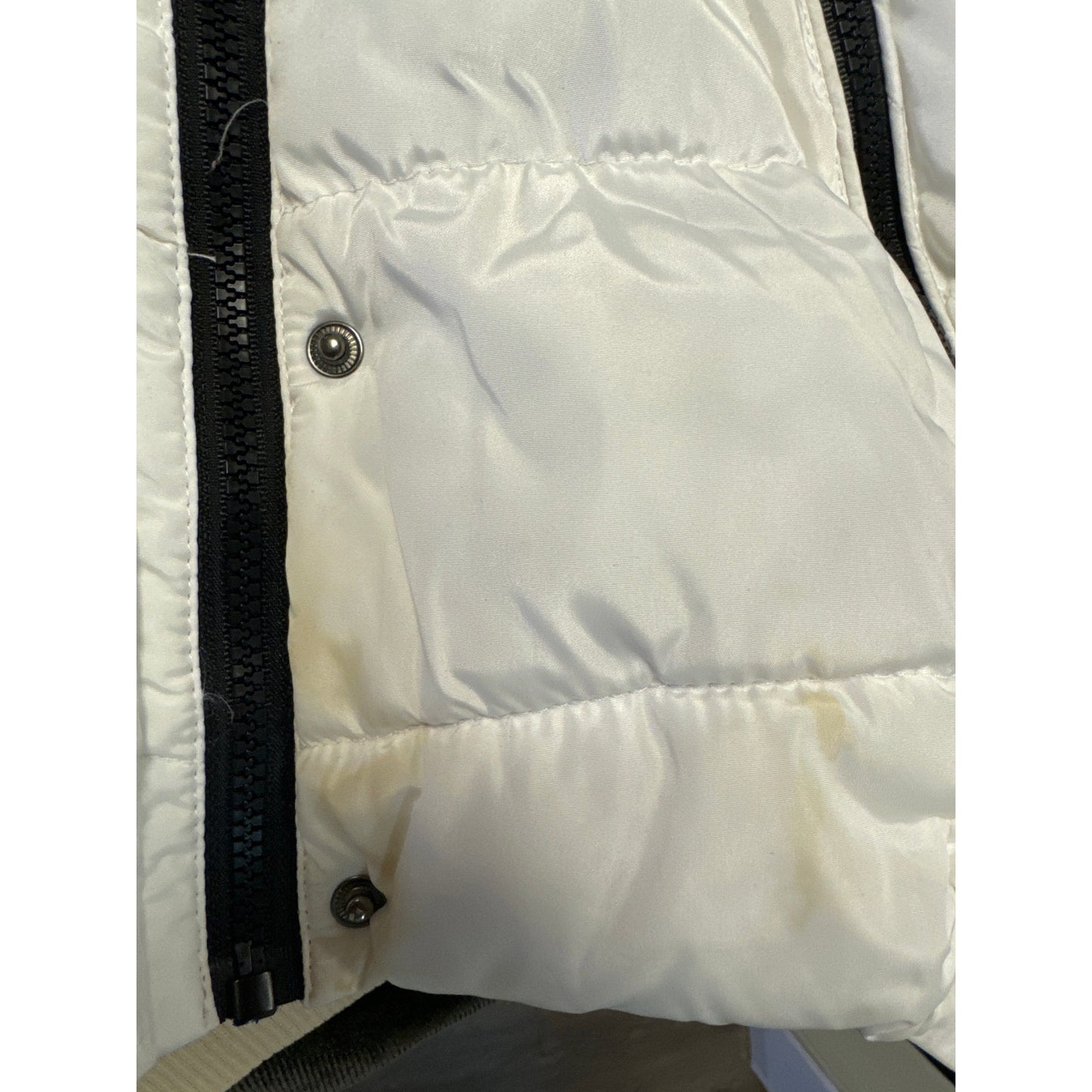 White Puffer Rouge Jacket