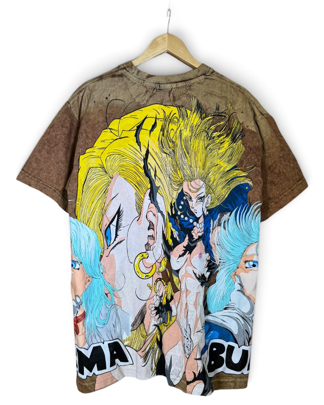 Distress Tan - Bulma 360 Shirt - Android 18 Back