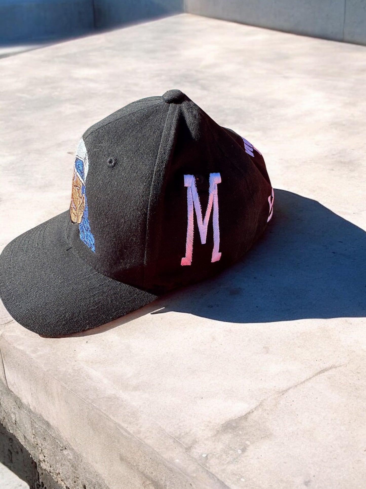 Black fitted - Bishop Manga Series Hat