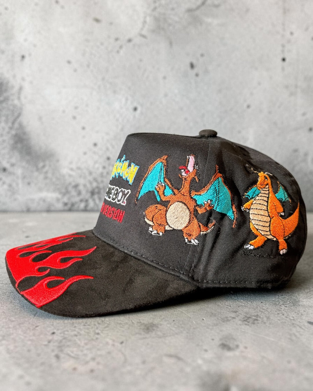 Black red Flame Mew’s vs Dragons hat