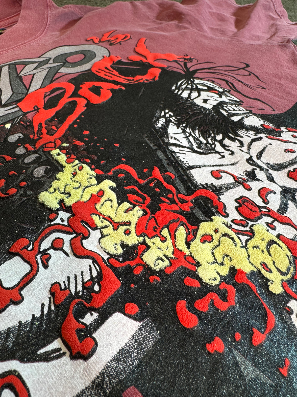 Faded Red - Lobo Wins Front - Spine Ripped Back