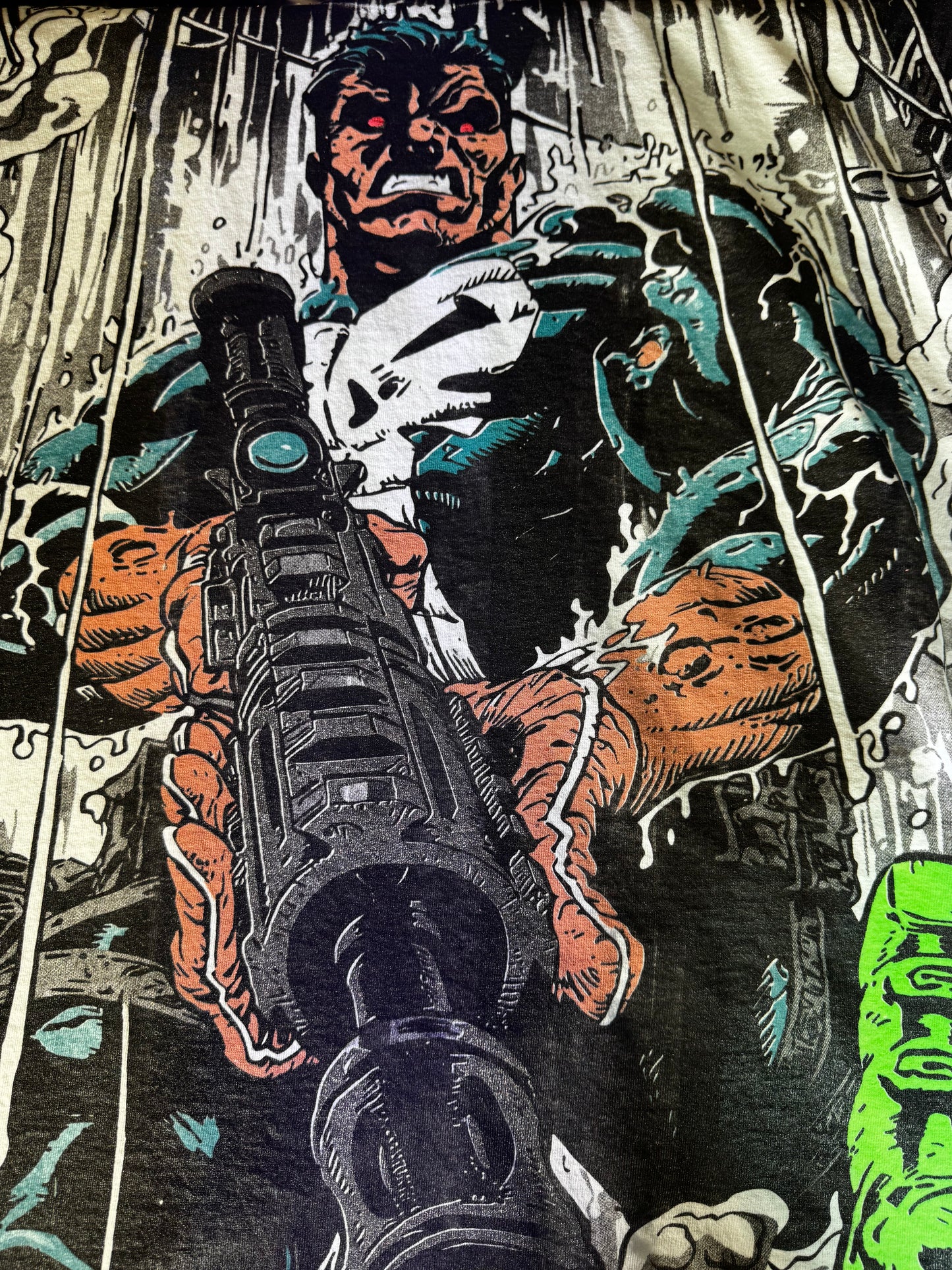 White - Punisher Vs Hulk Glow In The Dark