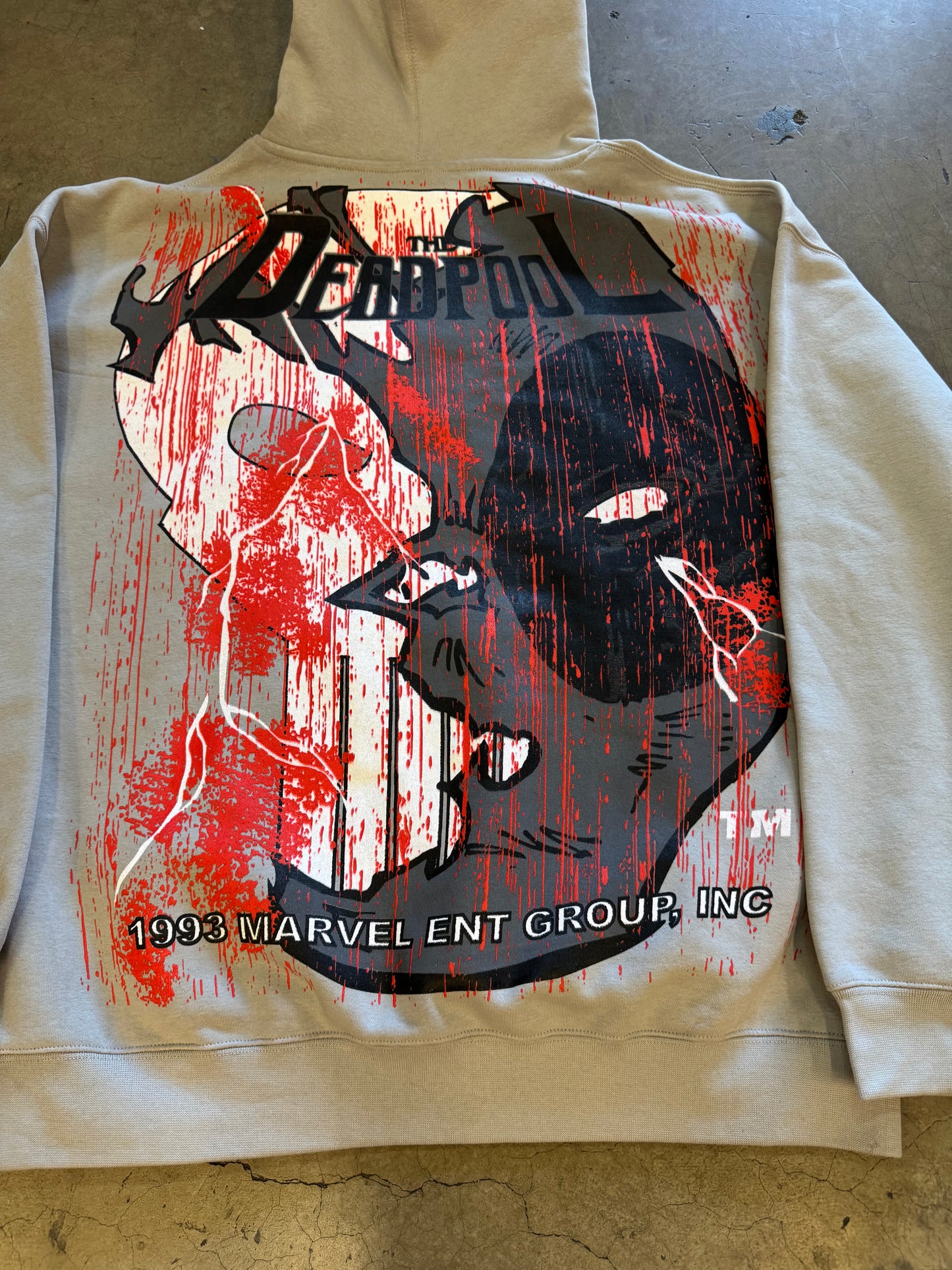 Light Grey HOODIE - Blood Rain Deadpool takes over front & Skull back hit
