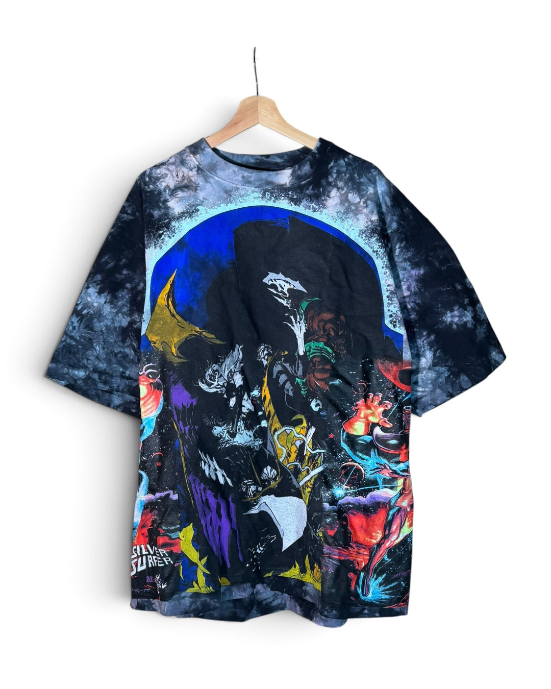 Pink and Blue Tie Dye - Thanos Face Front - Thanos Skulls Back - Silver Surface Variant