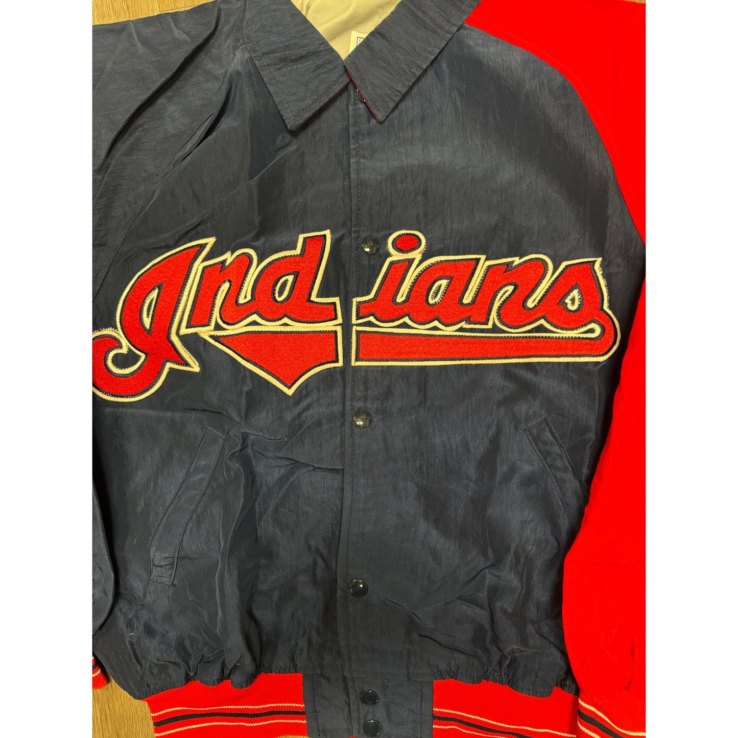 VINTAGE 90’s STARTER CLEVELAND INDIANS WINDBREAKER JACKET