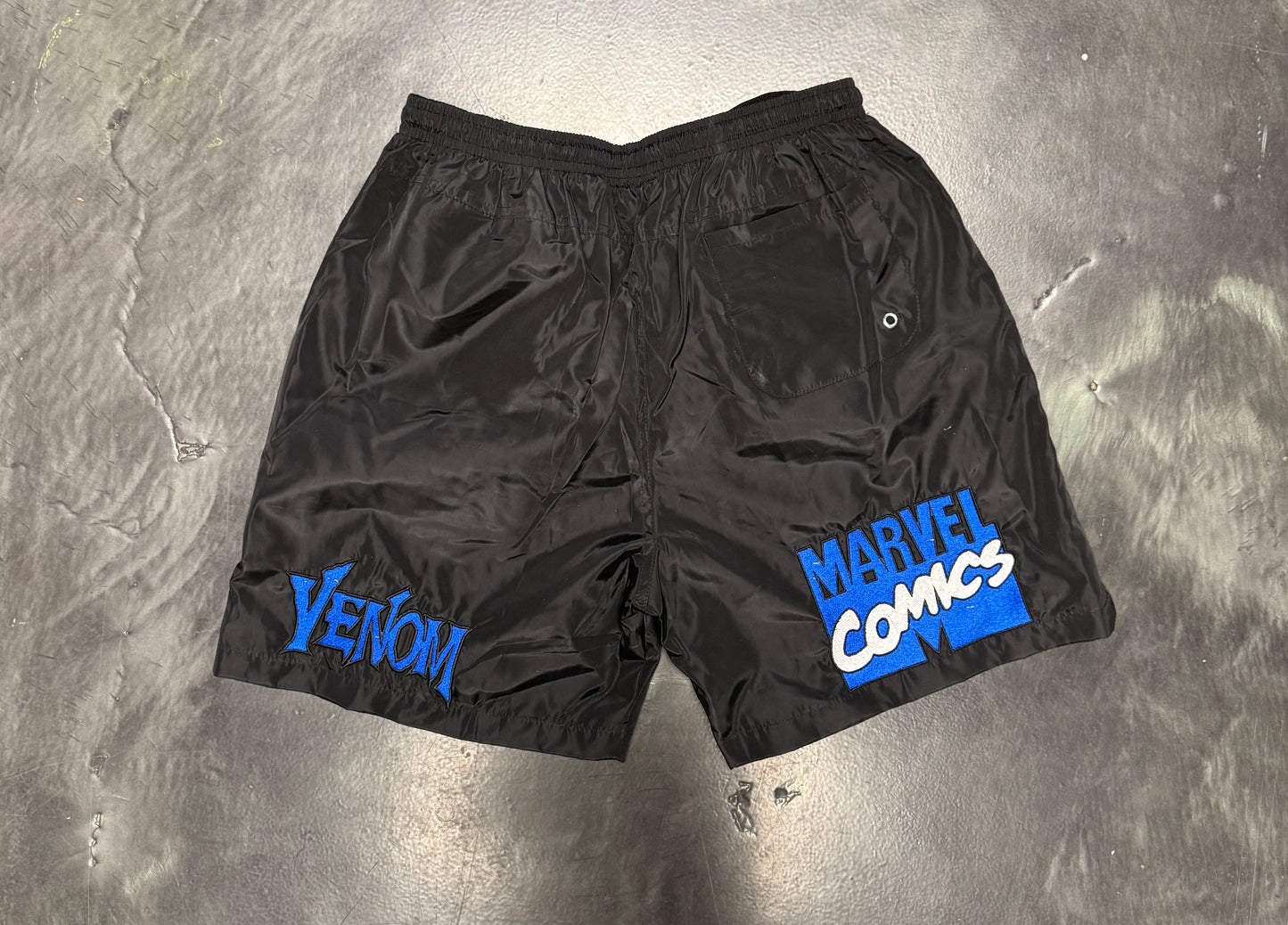 (Black Friday) -XL-Nylon Black -Venom Shorts