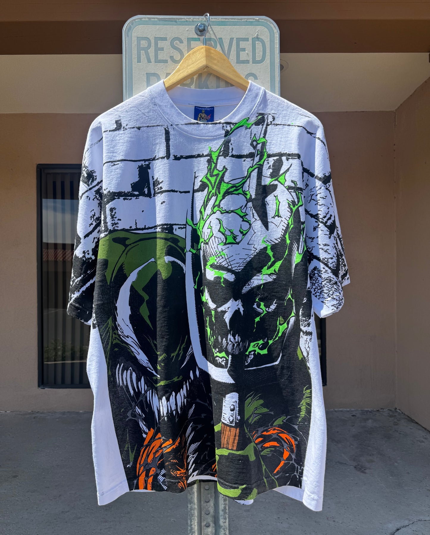 White - Olive Venom - Glow and the dark ink and metallic ink!