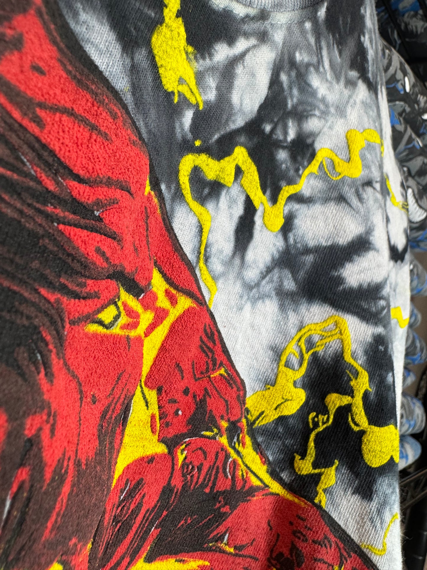 Black Tie Dye - Red Hulk