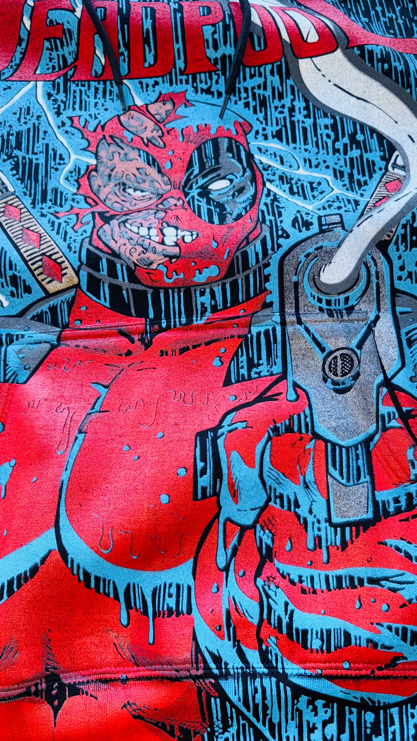 Black  HOODIE - Deadpool takes over front & Skull back hit