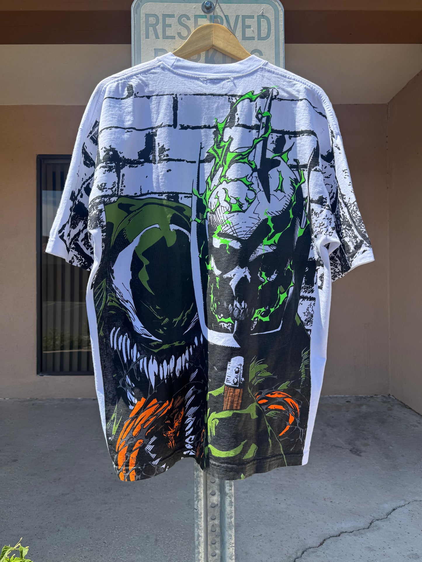 White - Olive Venom - Glow and the dark ink and metallic ink!