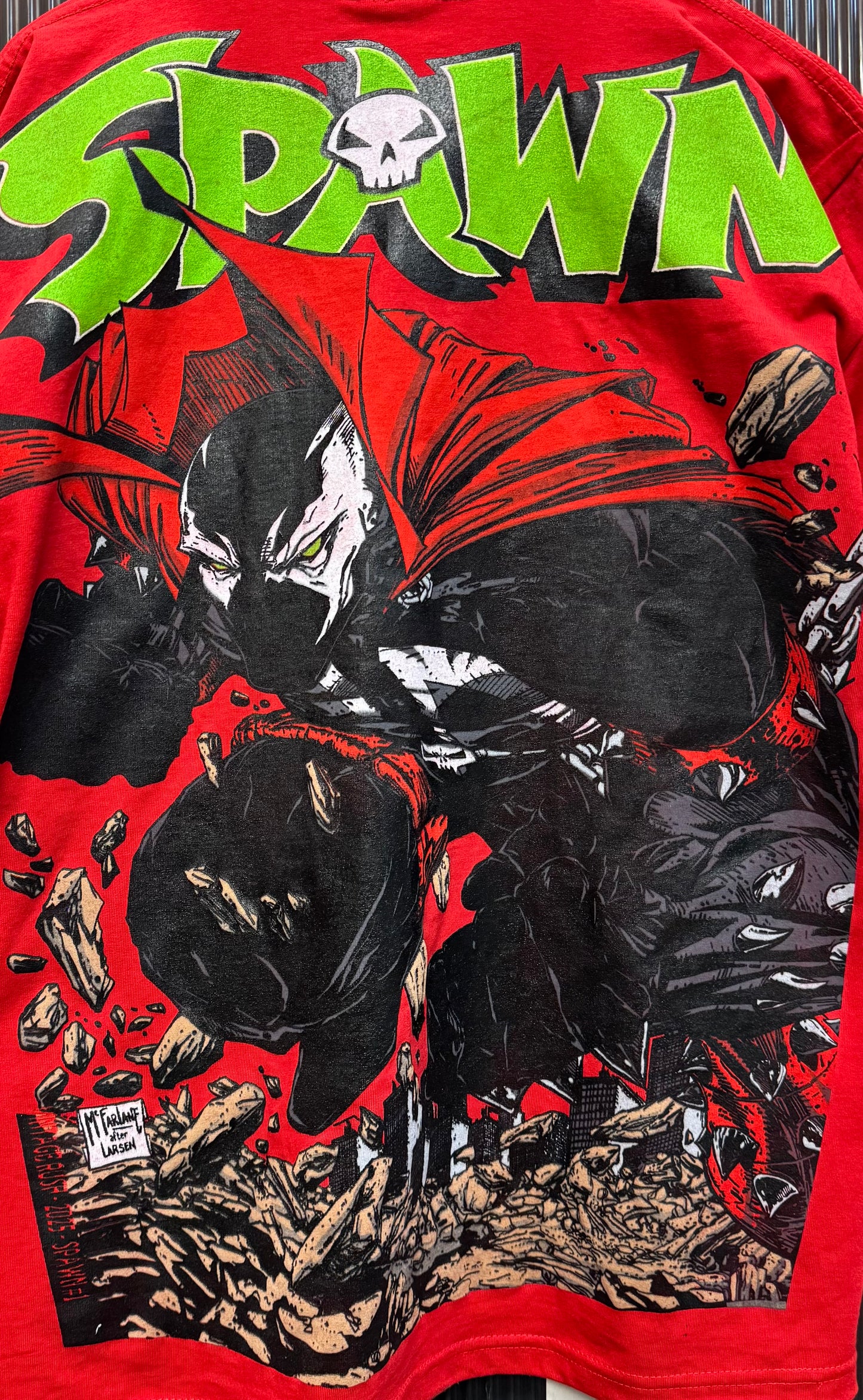 RED - Big face & Spawn Rocks! Back
