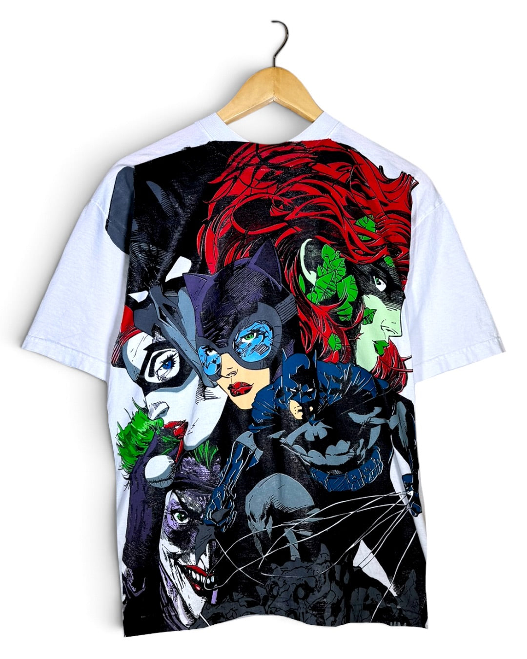 White - Batman & Catwoman Front - Villains Back