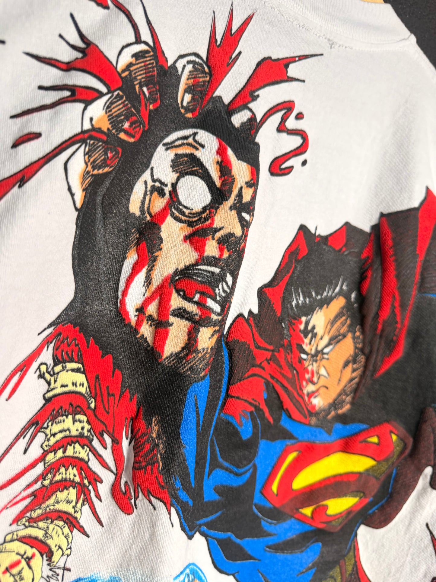 White - Superman Fatality Kills front  - Sub Zero Fatality