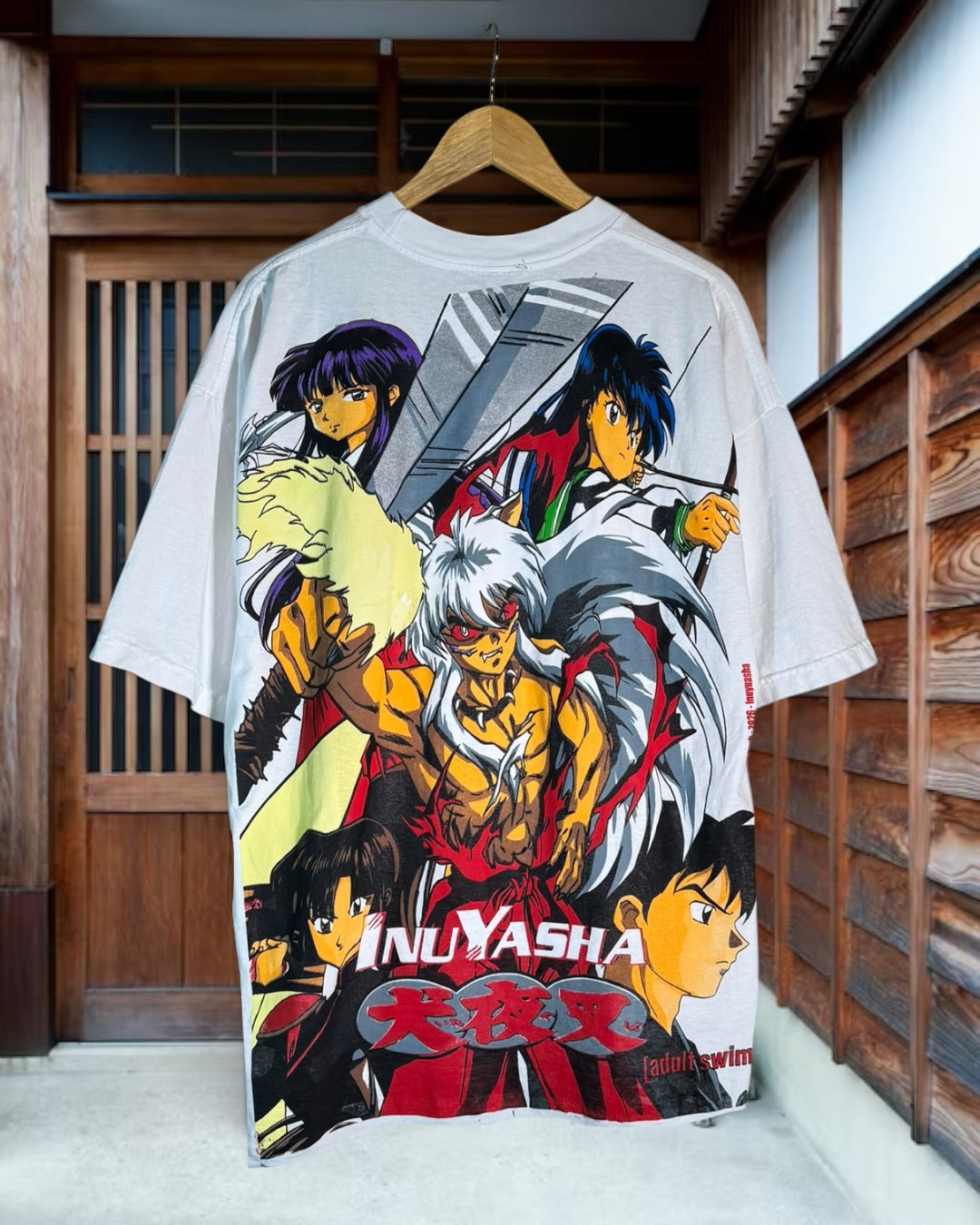 White - Inuyasha Group Hit Front - F Inuyasha Back