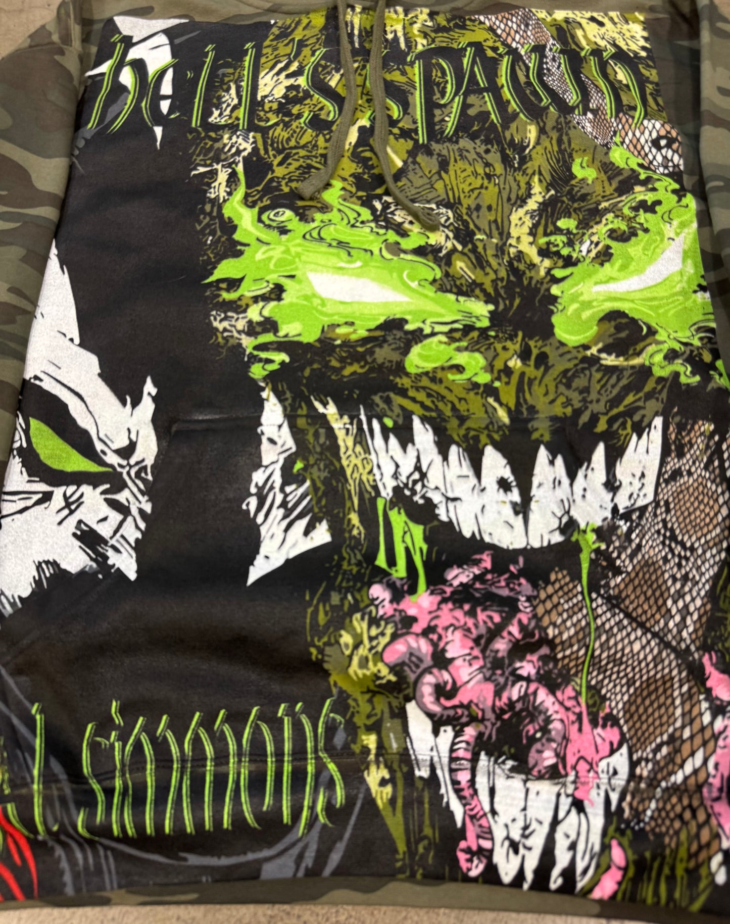 Special Edition Army  HOODIE - Big Face Front & Spawn Rocks Back