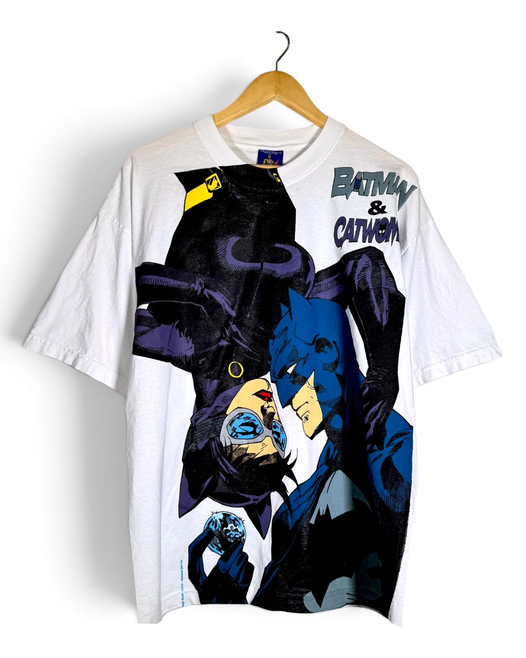 White - Batman & Catwoman Front - Villains Back