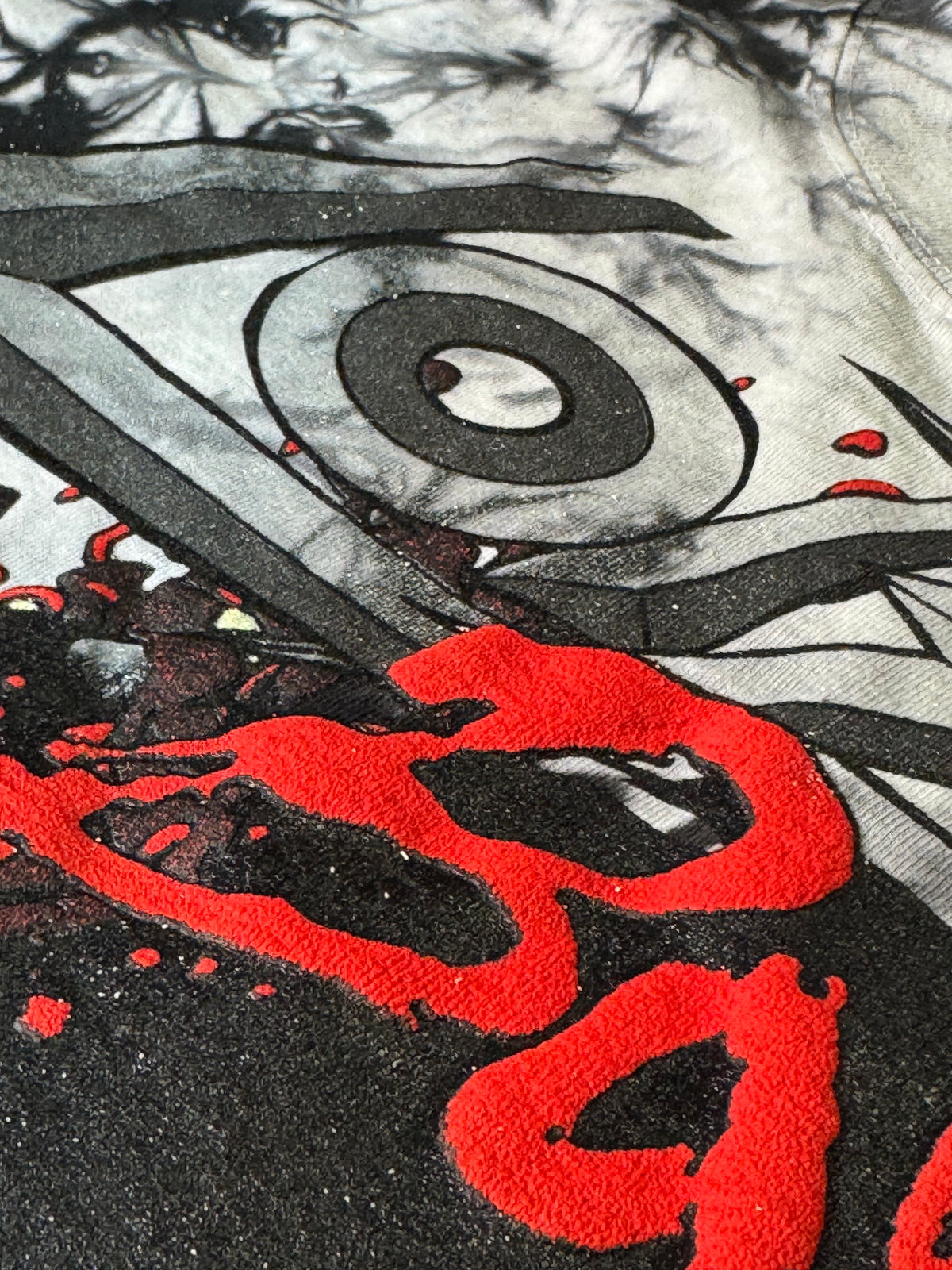 Black and White Tie Dye - Lobo Wins Front - Spine Ripped Back