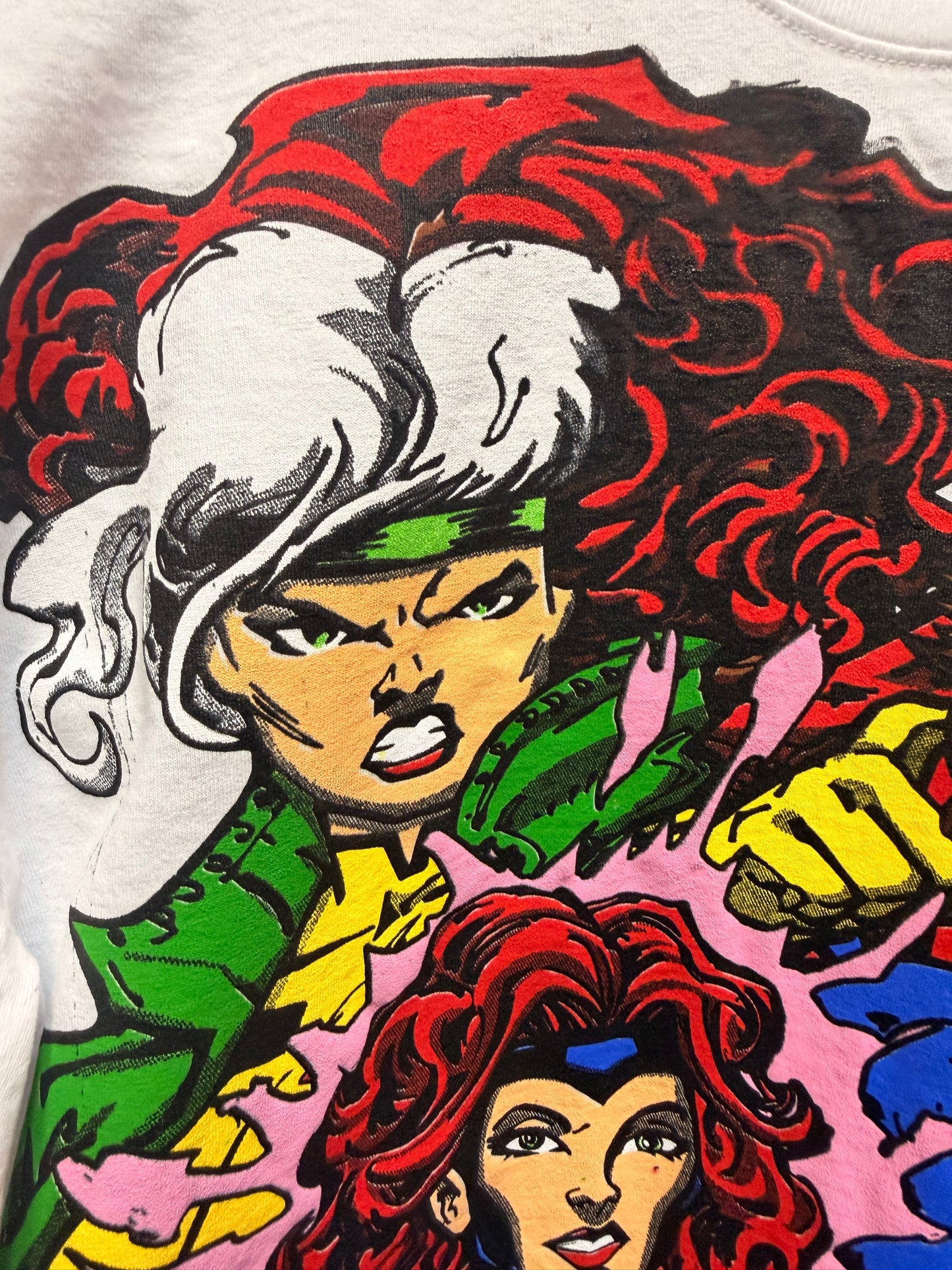 White - X-Men Team Front & Beast & Gambit back