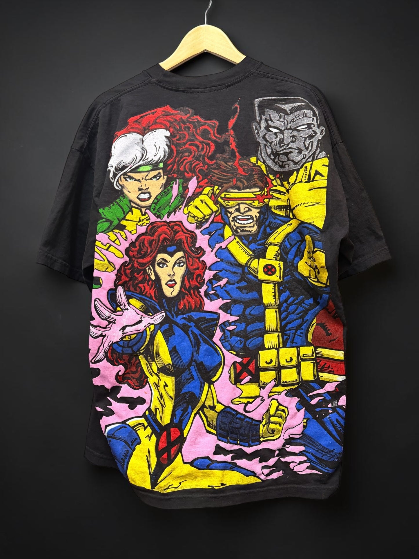Black - Beast & Gambit Front & X-Men Team back
