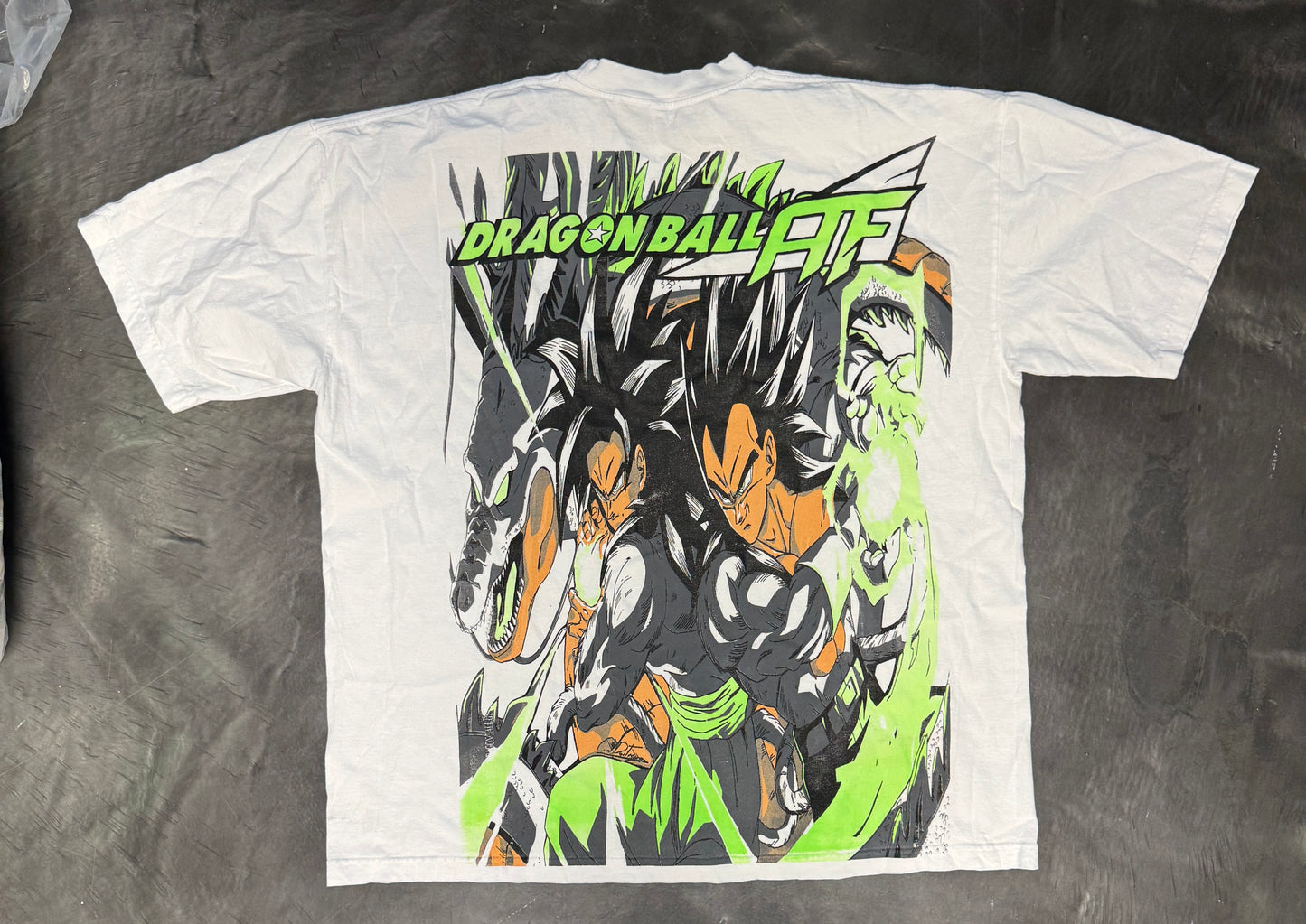 (Black Friday) (Imperfections) White - 2XL- DBAF