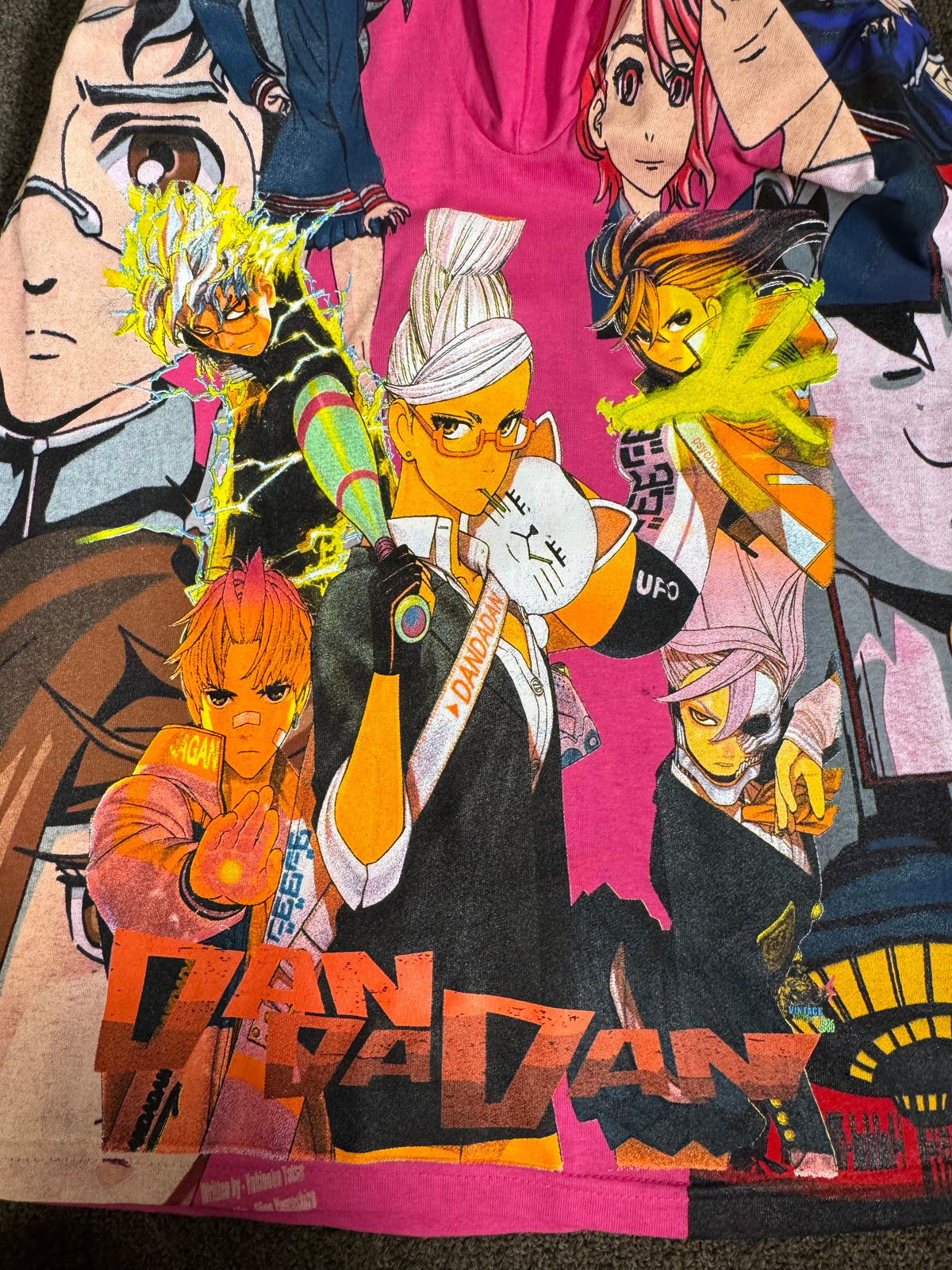 Pink - Big Faces Front - Hope Back - Dandadan Sides