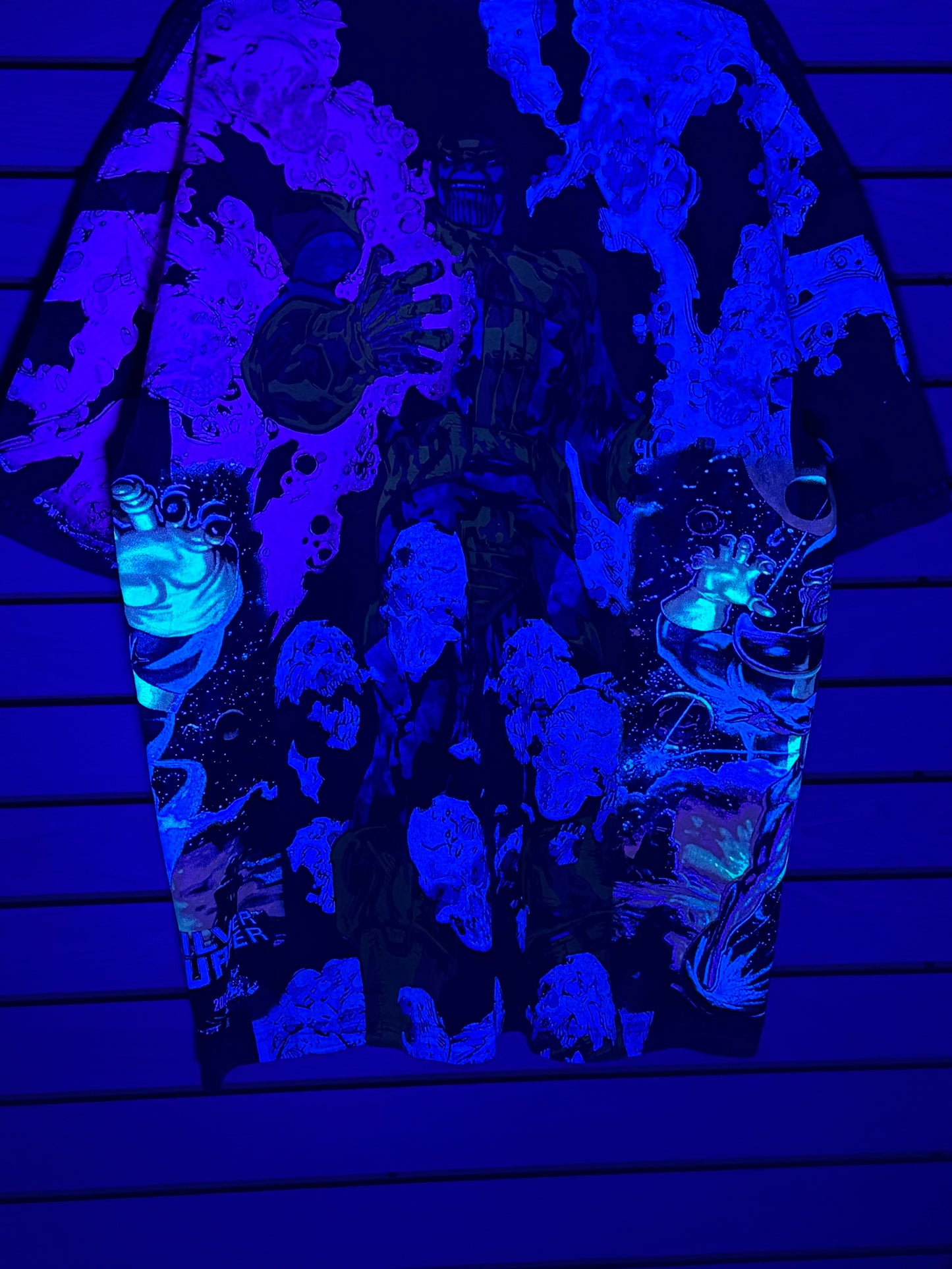 Black Acid Wash - Thanos Face Front - Thanos Skulls Back - Silver Surface Variant